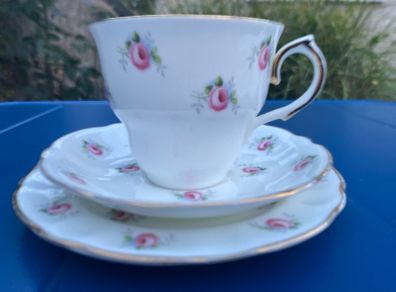 Arklow pottery trio
