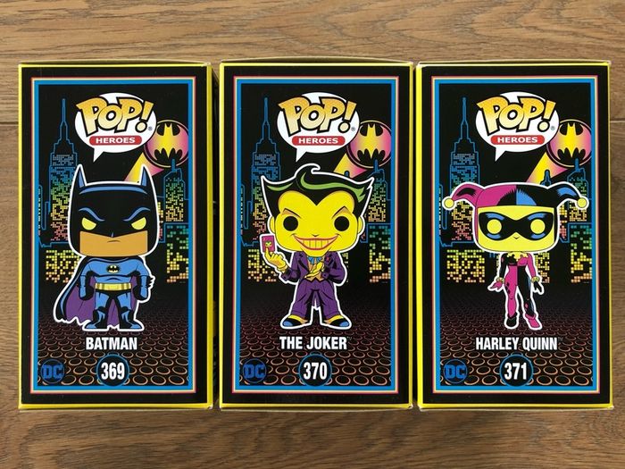 Funko Batman The Animated Series Blacklight Bundle (3 Pops!)