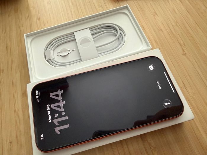 Iphone 17 Pro Max (256gb) - Orange