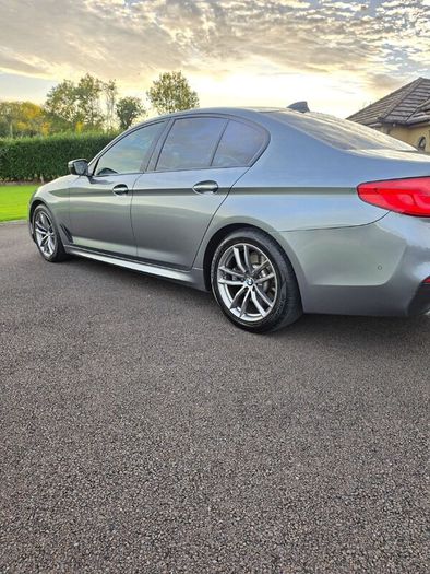 BMW 5-Series 2018