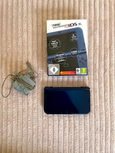 Boxed New Nintendo 3DS XL Metallic Blue