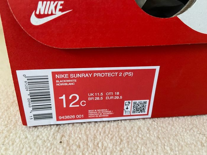 nike sunray sandals runners size 11 1/2