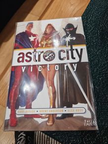 Astro City, Victory
