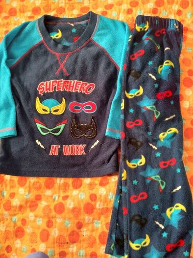 Bundle of boys clothes age 3 to 4 years