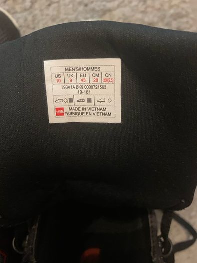 The North face boots new