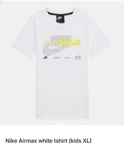 White Nike Air max tshirt, XL kids