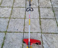 Maruyama grass trimmer