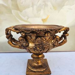 Warwick Vase