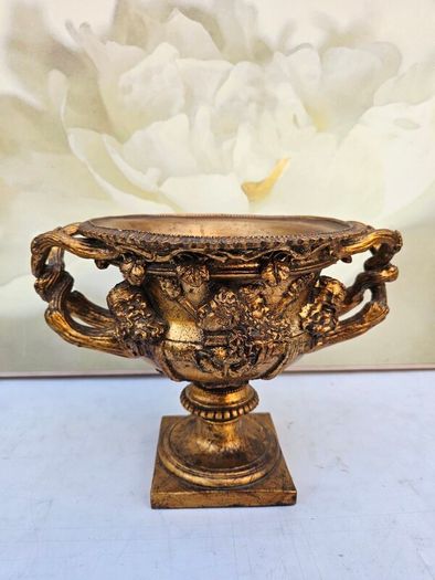 Warwick Vase
