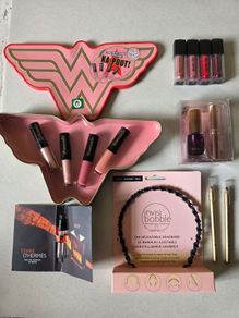 Make Up Lipstick etc All New