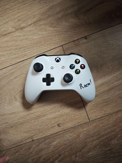 Xbox one controllers