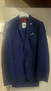 Suit