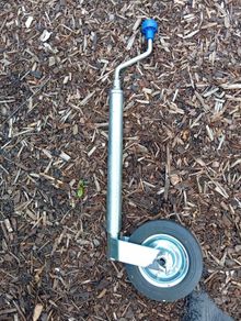 trailer jockey wheel