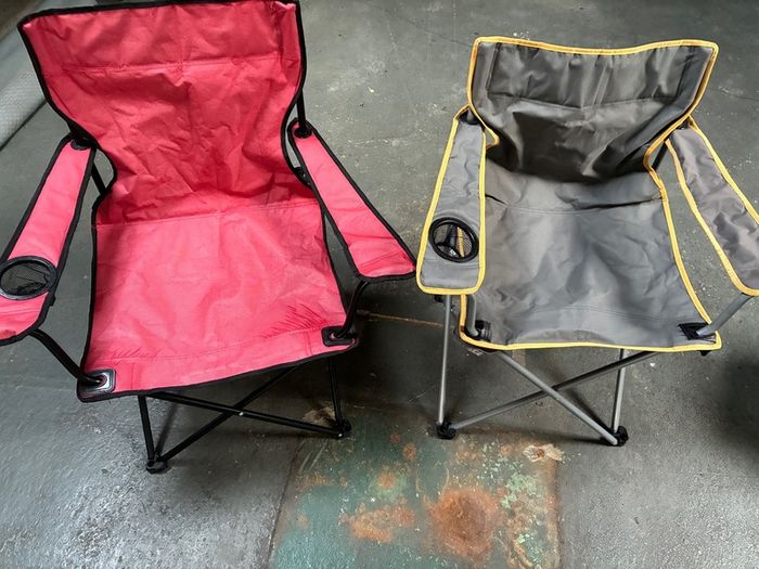 2 Camping Chairs