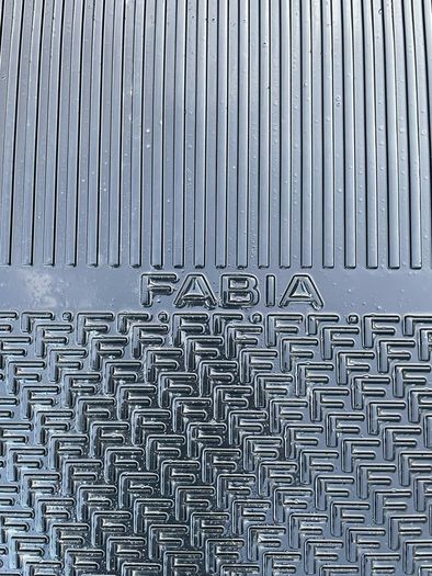 skoda fabia boot liner , rubber mat