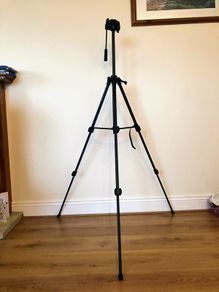 Sony VCT R640 Camera Tripod  As New Condition
