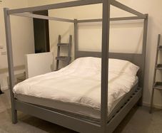 4 poster super king size handmade bed
