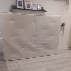 free kingsize mattress