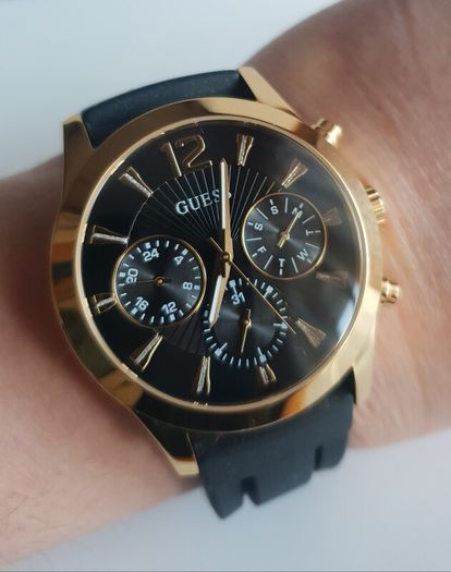 New Mens Guess Watch