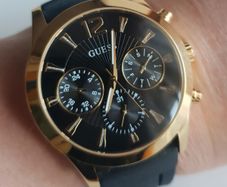 New Mens Guess Watch