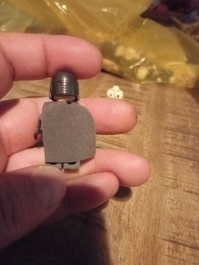 Lego star wars minifigure the mandalorian UCS