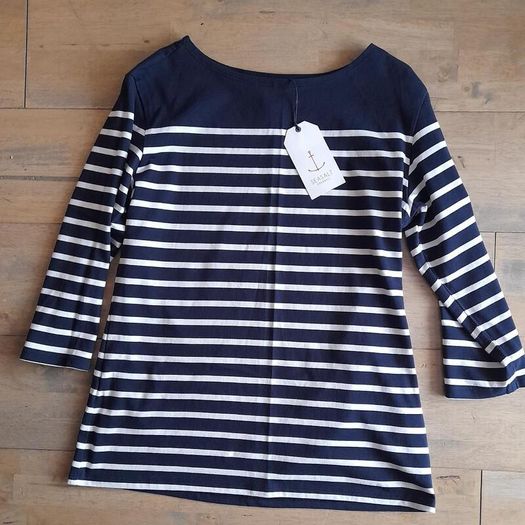 New with tags top size 10