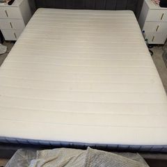 King size mattress