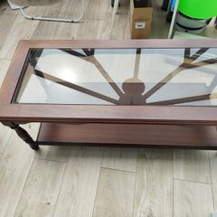 Mahogany coffee table