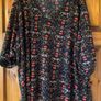 selection of ladies tops sz 28 Image 4
