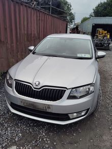 Breaking Skoda Octavia 2016 cxxb rtd