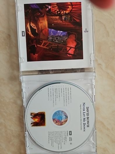 Bowie CD - Never Let Me Down