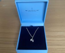 NewBridge pendent