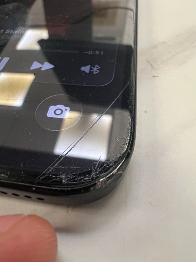 iPhone 16 Crack on Screen