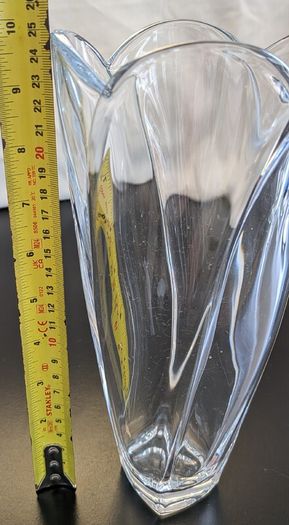 Vintage Clear Glass Tulip Petal Vase Sculptural Flower Vase 25cm