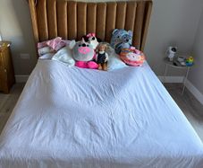 King size bed