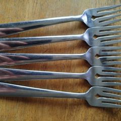 Reliance stainless steel forks x 5