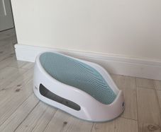 Angelcare Baby Bath Support White Blue