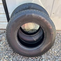 2x 255/70 R16 General Grabber GT tyres