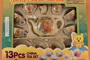 Toy tea set