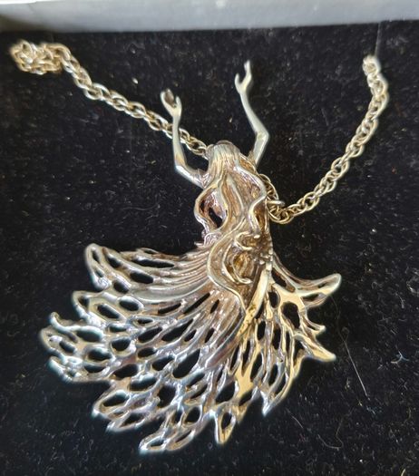 Ladies Silver Angel Necklace
