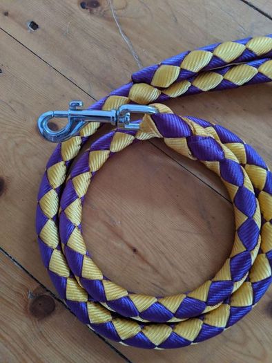 Dog leash