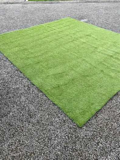 Astro turf for grave / garden