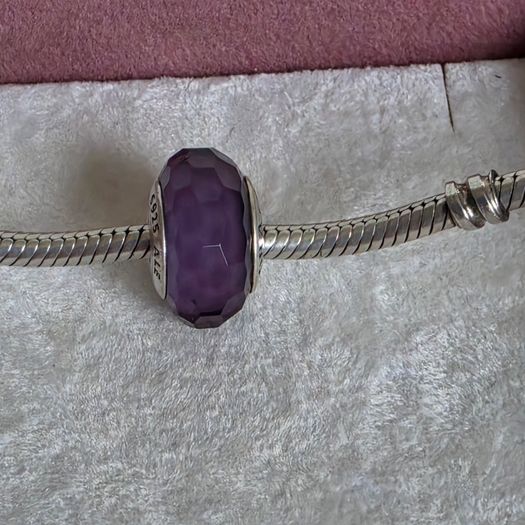 Pandora purple fascinating faceted murano glass charm perfect condition
