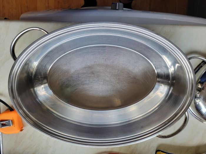 Meyer roasting dish