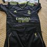 liverpool jersey and adidas top and trousers 11-12 years old Image 5
