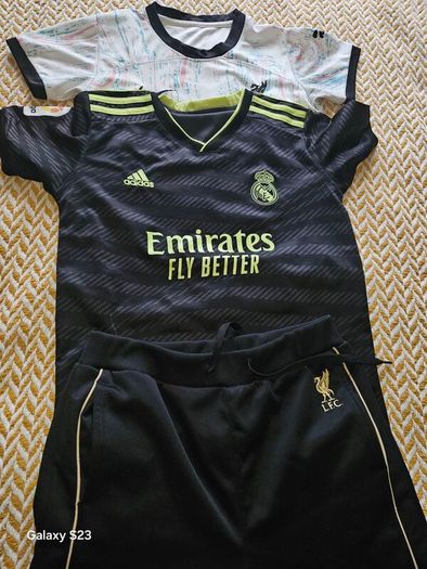 liverpool jersey and adidas top and trousers 11-12 years old