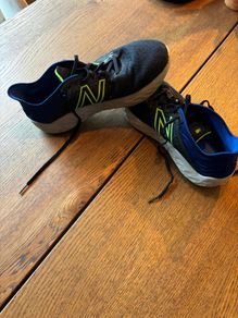 New Balance 44, 9.5