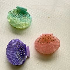 hair claw clip