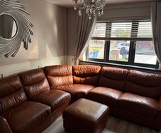 Corner suite