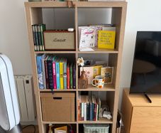 8 Cube Shelving Unit
